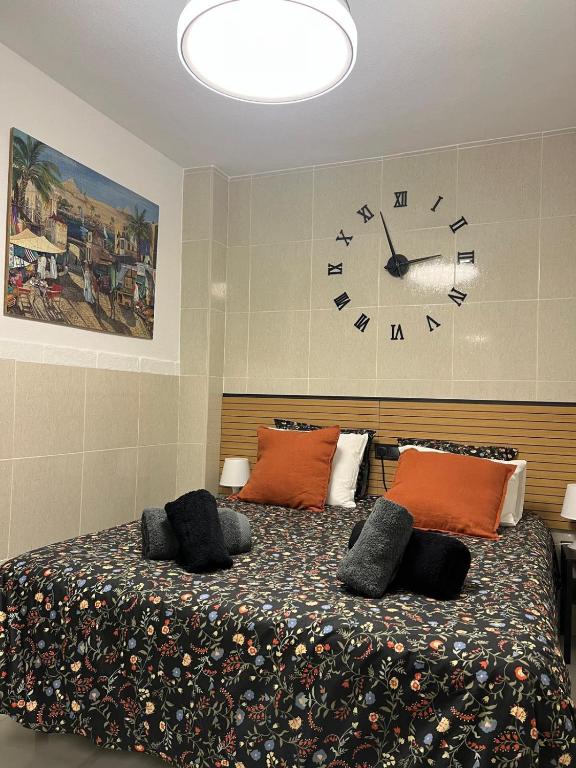 Se alquila 15/03/2026 hasta 30.6.26 y desde 01/09/2026 hasta 30/06/2027  bonito apartamento en Benalmádena