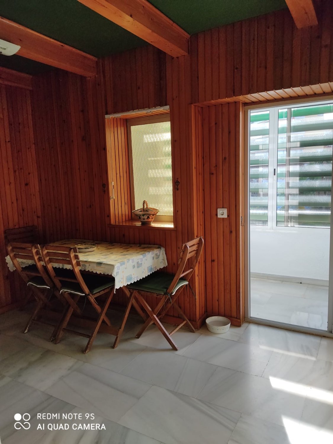 Se alquila  media temporada  hasta 30.6.26   y 01/09/2026 - 30/06/2027  Ático  con vistas al mar cerca de La Carihuela ( Torremolinos )