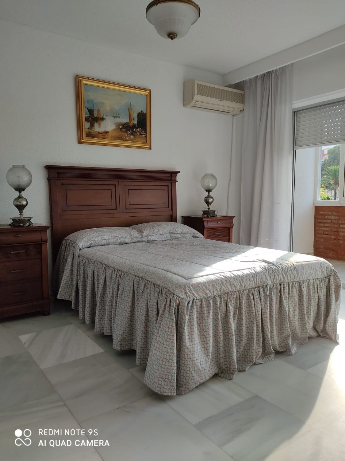 Se alquila  media temporada  hasta 30.6.26   y 01/09/2026 - 30/06/2027  Ático  con vistas al mar cerca de La Carihuela ( Torremolinos )