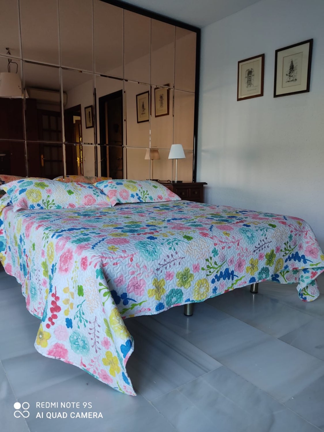 Se alquila  media temporada  hasta 30.6.26   y 01/09/2026 - 30/06/2027  Ático  con vistas al mar cerca de La Carihuela ( Torremolinos )