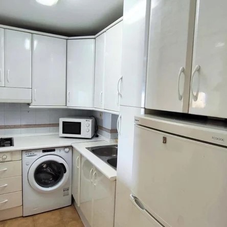 Media Temporada. Se alquila de 1.9.26-30.6.27 bonito apartamento con vistas al mar en 1ª linea  en zona Carvajal (Fuengirola)