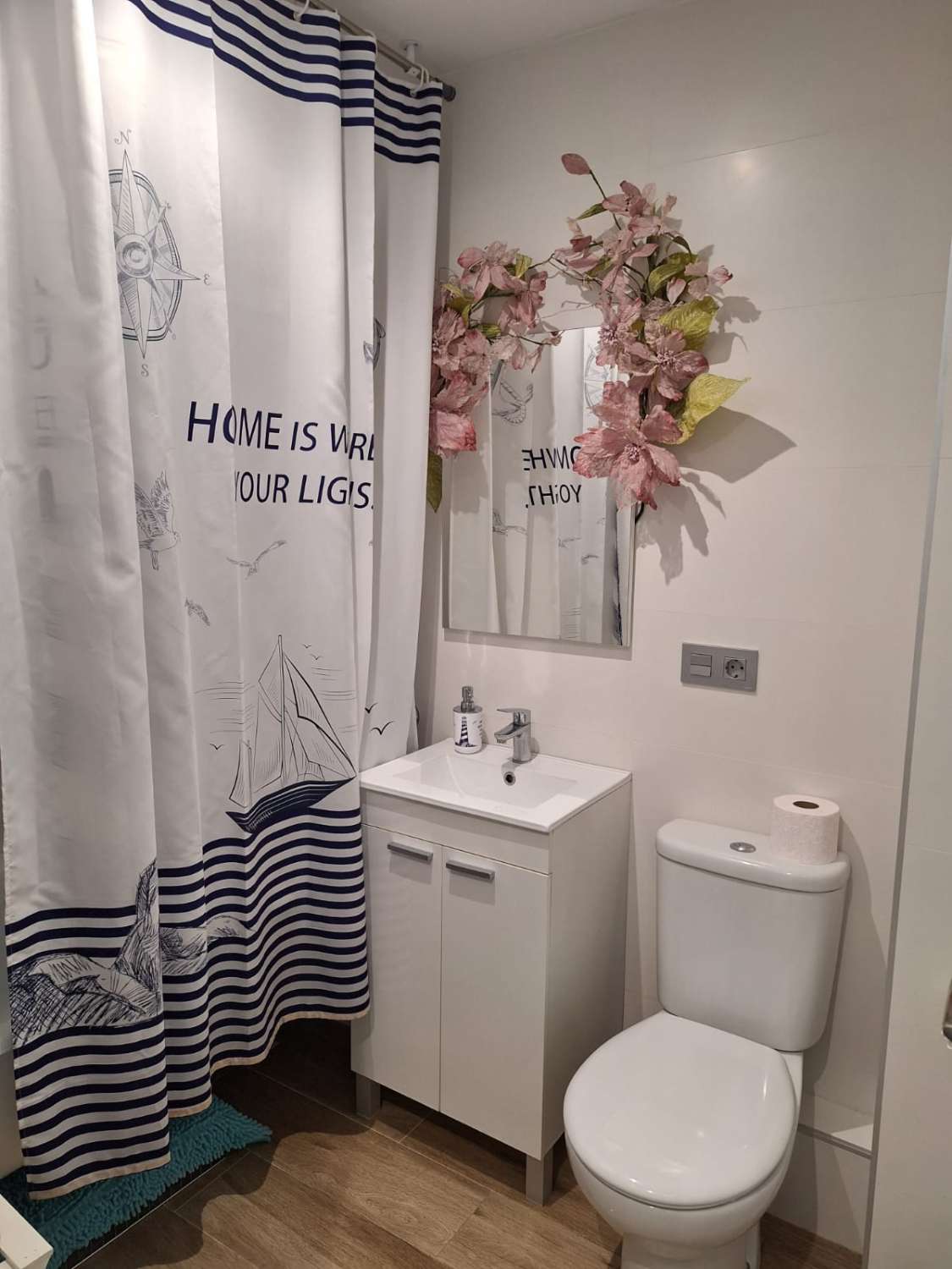 VAKKER LEILIGHET MED HAVUTSIKT TIL SALGS I ARROYO DE LA MIEL (BENALMADENA)