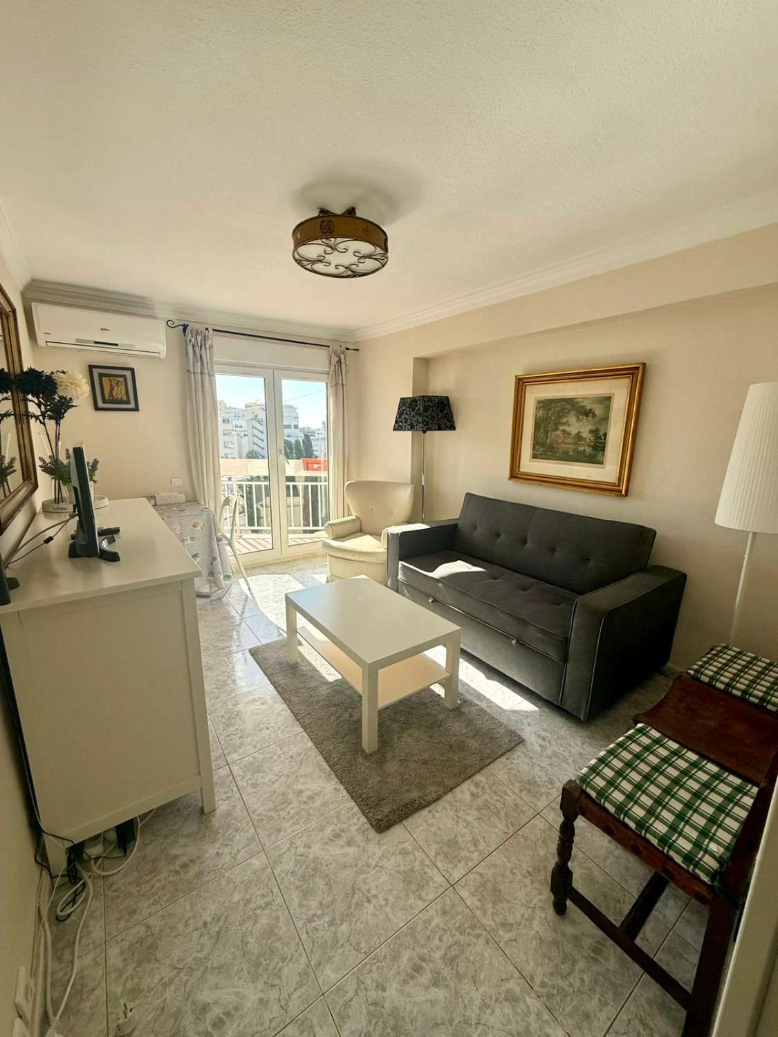 SE ALQUILA HASTA  30.06.26 y DESDE 1.09.26-30.6.27  BONITO APARTAMENTO DE 1 DORMITORIO EN ARROYO DE LA MIEL (BENALMADENA)