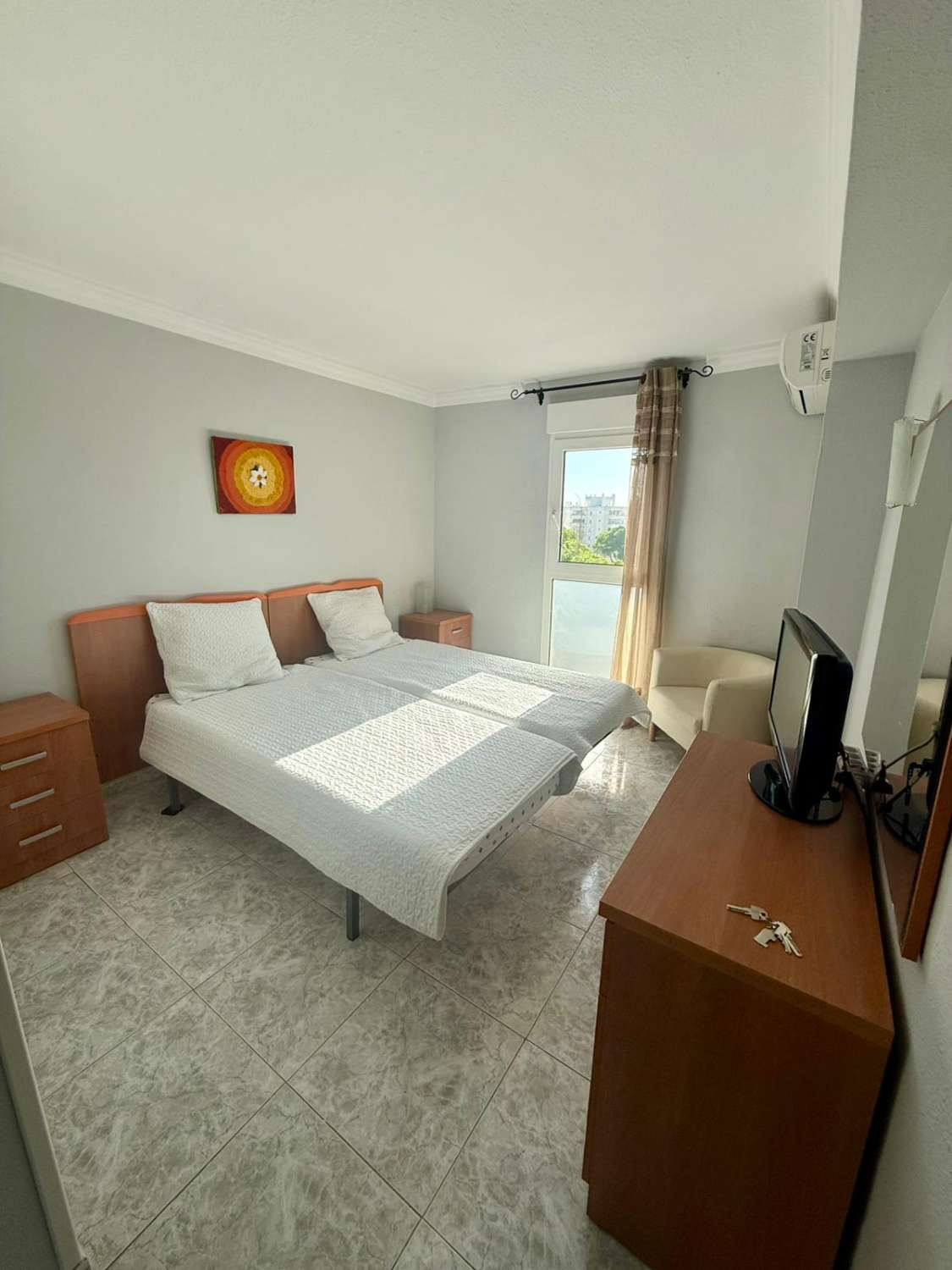 SE ALQUILA HASTA  30.06.26 y DESDE 1.09.26-30.6.27  BONITO APARTAMENTO DE 1 DORMITORIO EN ARROYO DE LA MIEL (BENALMADENA)