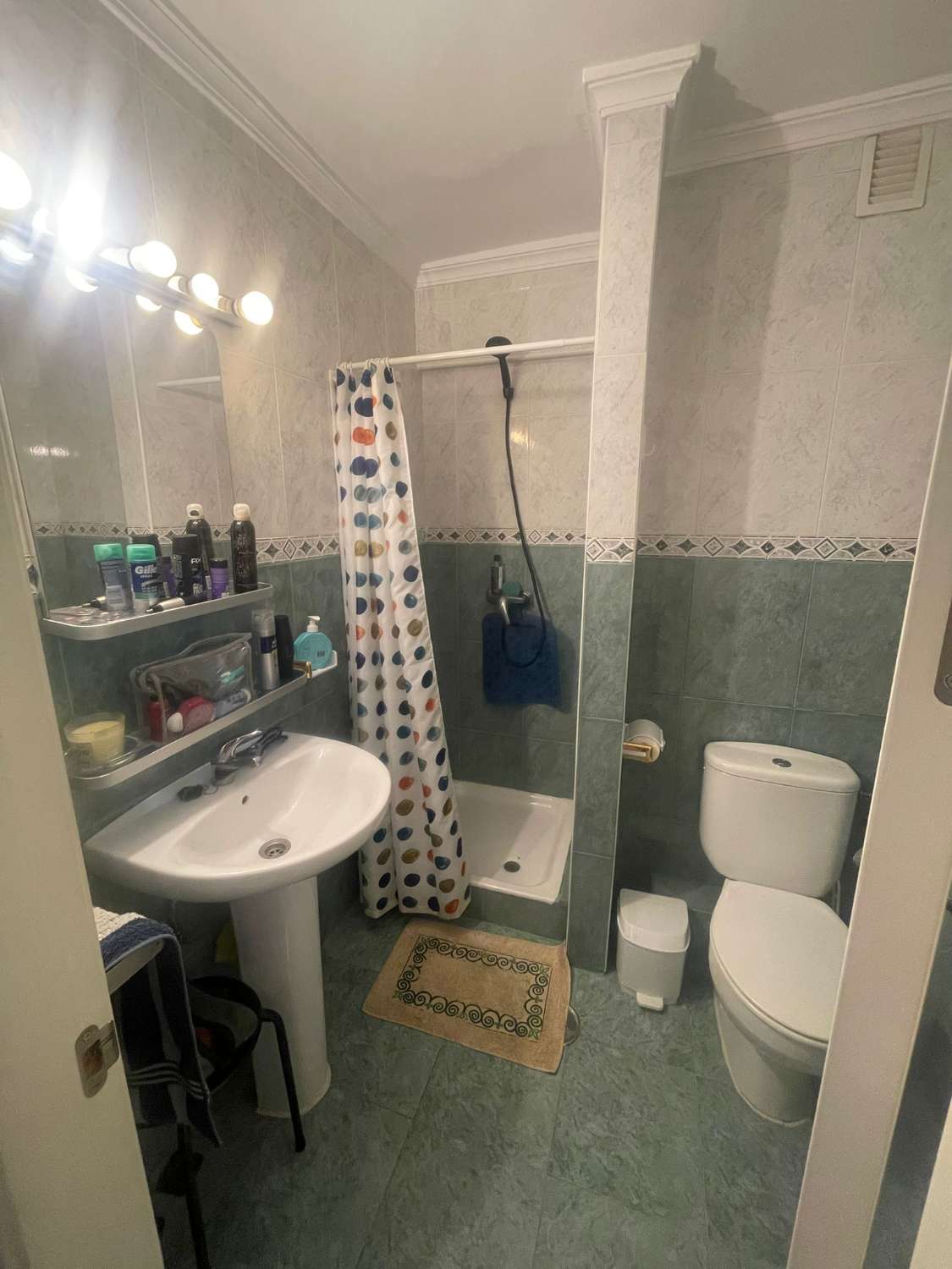 SE ALQUILA HASTA  30.06.26 y DESDE 1.09.26-30.6.27  BONITO APARTAMENTO DE 1 DORMITORIO EN ARROYO DE LA MIEL (BENALMADENA)