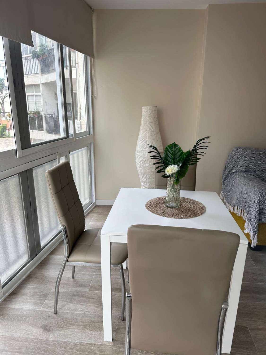 SE ALQUILA DESDE AHORA HASTA 30.6.26 BONITO APARTAMENTO EN  TORREMOLINOS CENTRO