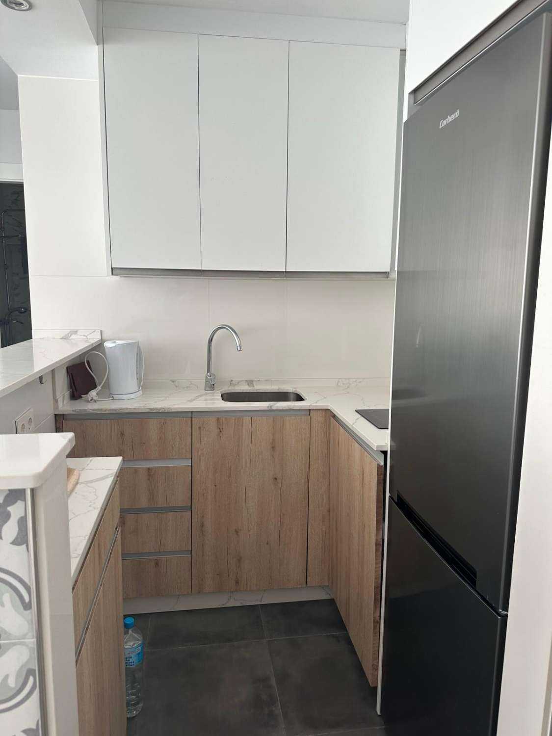 SE ALQUILA DESDE AHORA HASTA 30.6.26 BONITO APARTAMENTO EN  TORREMOLINOS CENTRO