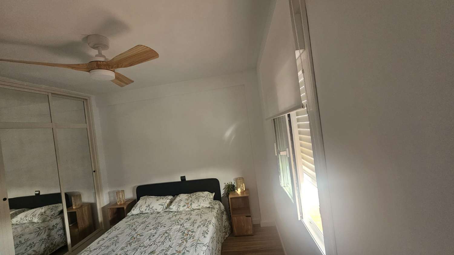 SE ALQUILA  DESDE 4.3.26 HASTA 30.6.26 Y DESDE 01/09/2026 - 30/06/2027 PRECIOSO APARTAMENTO  EN BENALMADENA