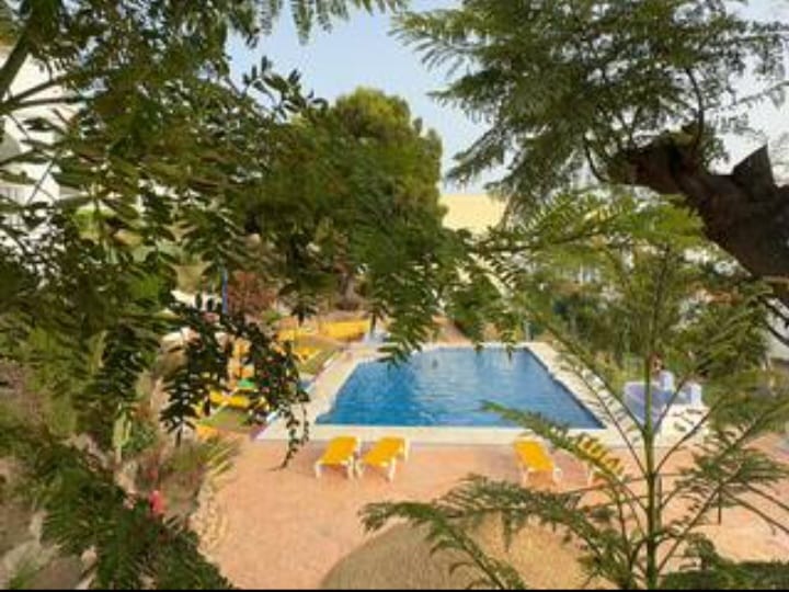 SE ALQUILA  DESDE 4.3.26 HASTA 30.6.26 Y DESDE 01/09/2026 - 30/06/2027 PRECIOSO APARTAMENTO  EN BENALMADENA