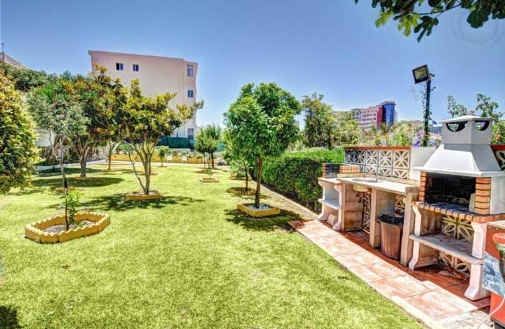 SE ALQUILA  DESDE 4.3.26 HASTA 30.6.26 Y DESDE 01/09/2026 - 30/06/2027 PRECIOSO APARTAMENTO  EN BENALMADENA