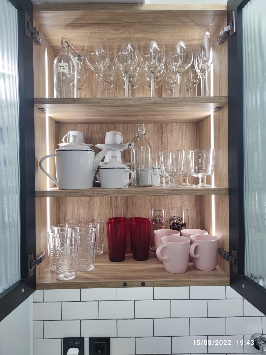 SE ALQUILA DESDE AHORA HASTA 30.6.26  Y desde 01/09/2026 hasta 30/06/2027 PRECIOSO APARTAMENTO EN EL CENTRO DE FUENGIROLA