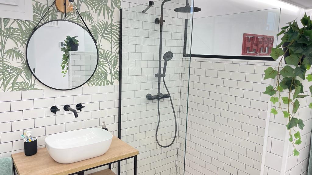 SE ALQUILA DESDE AHORA HASTA 30.6.26  Y desde 01/09/2026 hasta 30/06/2027 PRECIOSO APARTAMENTO EN EL CENTRO DE FUENGIROLA