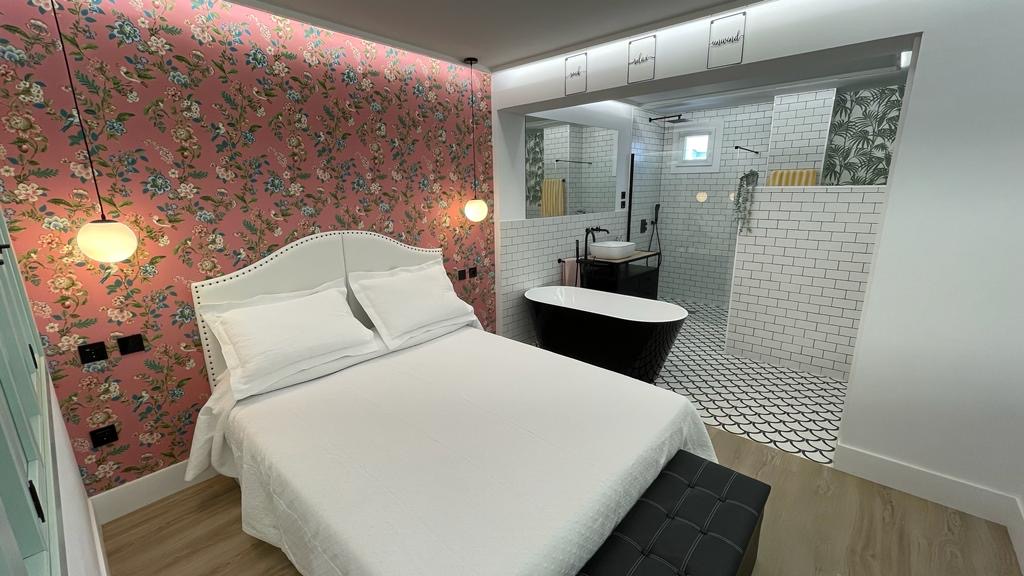 SE ALQUILA DESDE AHORA HASTA 30.6.26  Y desde 01/09/2026 hasta 30/06/2027 PRECIOSO APARTAMENTO EN EL CENTRO DE FUENGIROLA