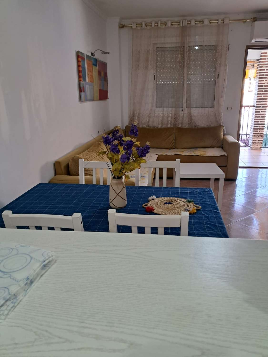 SE  ALQUILA  DESDE AHORA HASTA 31.5.25  Y desde 01/09/2026 hasta 30/06/2027  BONITO APARTAMENTO EN BENALMADENA