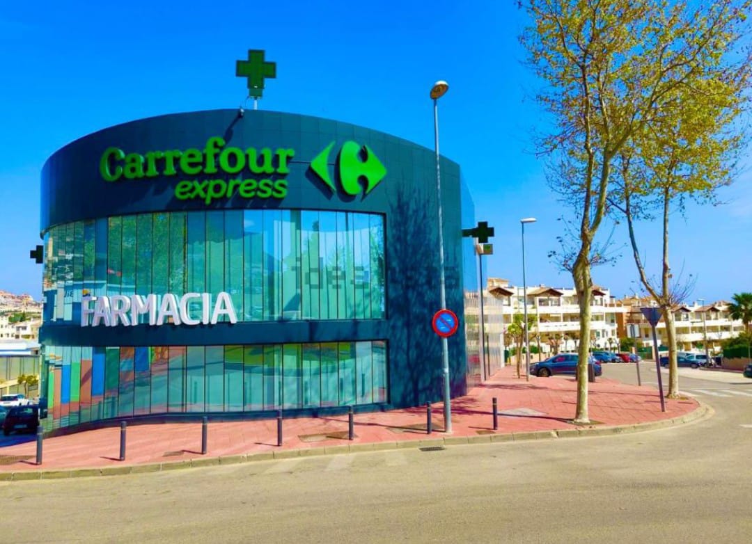 MEDIA TEMPORADA . SE ALQUILA  HASTA 21/06/2026 Y DESDE 01/09/2026- 30/06/2027 BONITO APARTAMENTO EN ZONA MONTERREY (BENALMADENA)