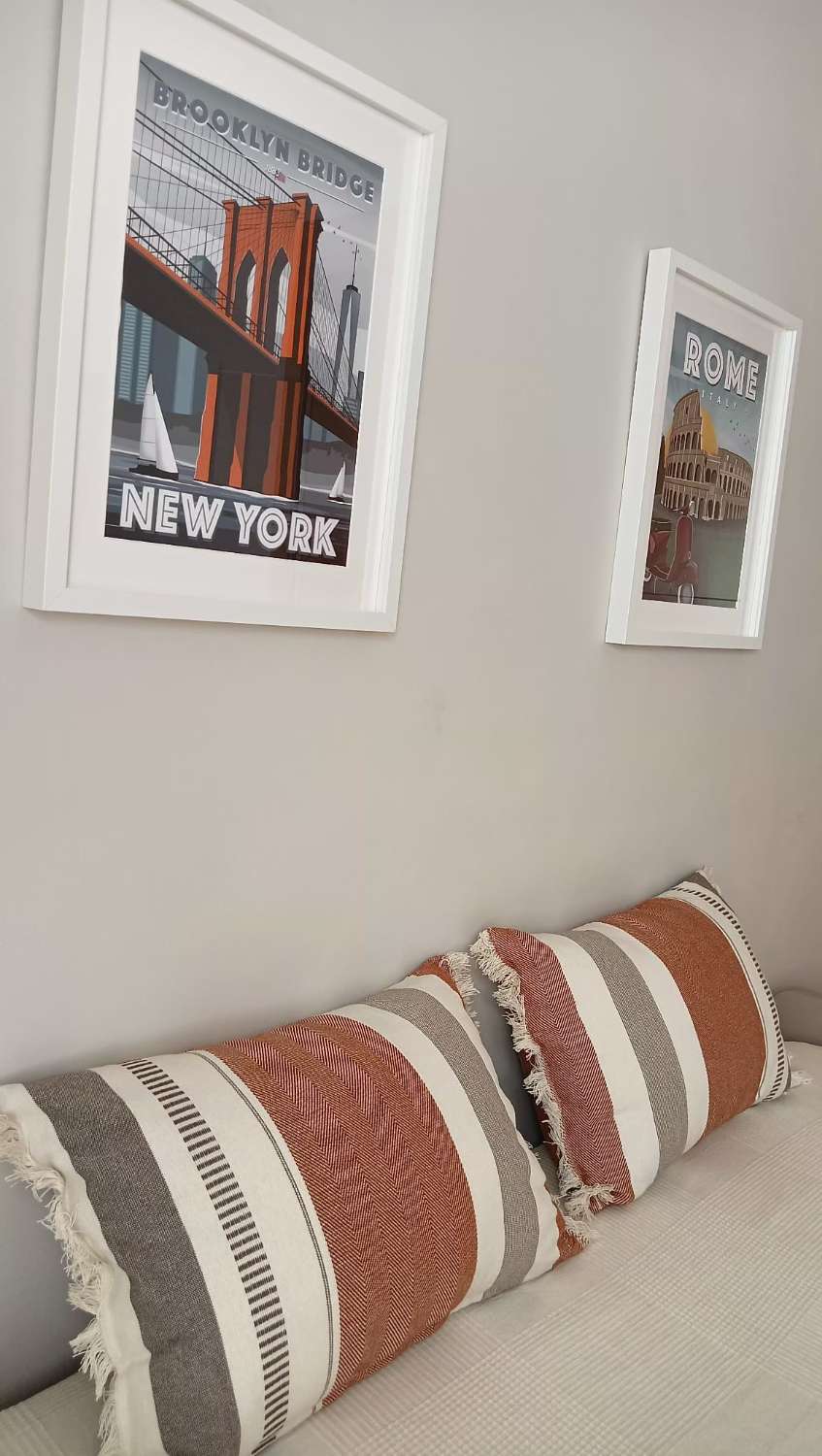 MEDIA TEMPORADA . SE ALQUILA  HASTA 21/06/2026 Y DESDE 01/09/2026- 30/06/2027 BONITO APARTAMENTO EN ZONA MONTERREY (BENALMADENA)