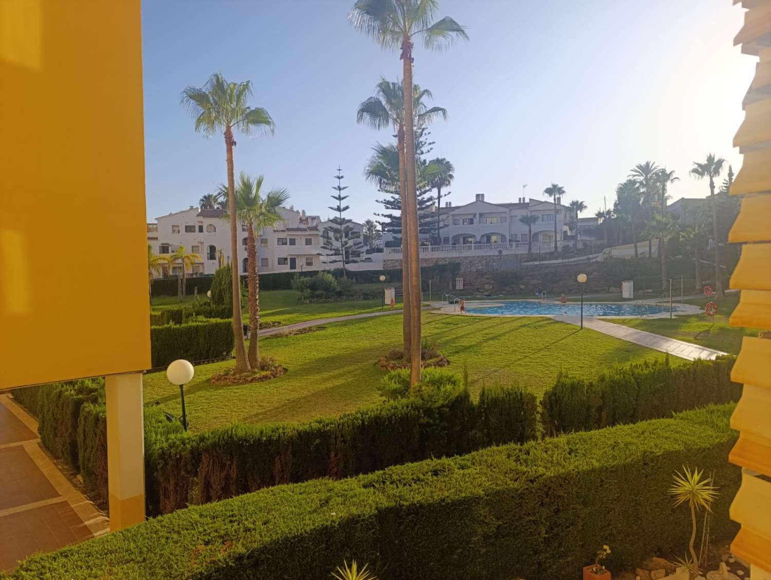 SE ALQUILA HASTA 30.6.26 Y DESDE 01/09/2026 - 30/06/2027  PRECIOSO APARTAMENTO CON VISTAS AL MAR EN  MIJAS COSTA