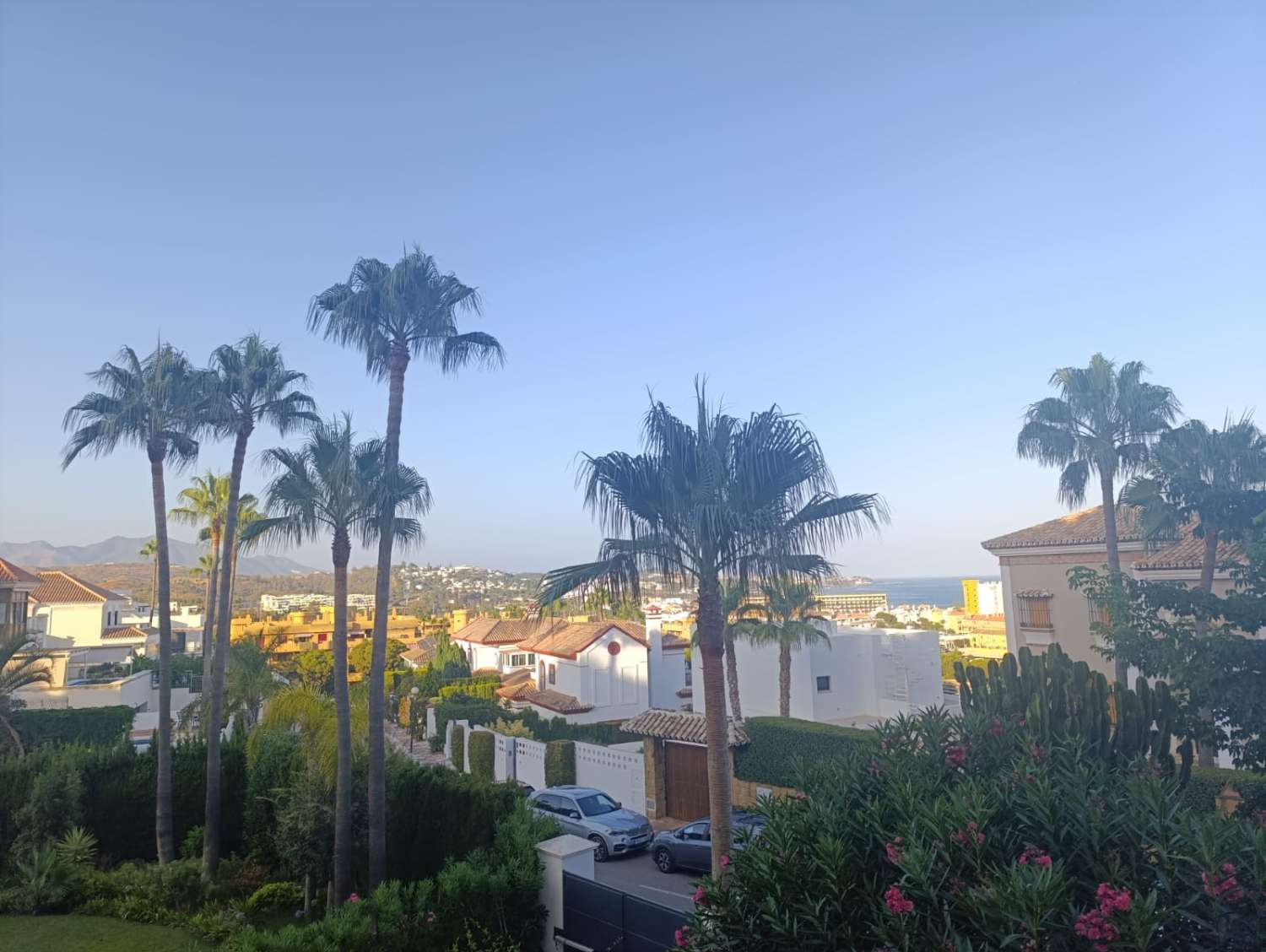 SE ALQUILA HASTA 30.6.26 Y DESDE 01/09/2026 - 30/06/2027  PRECIOSO APARTAMENTO CON VISTAS AL MAR EN  MIJAS COSTA