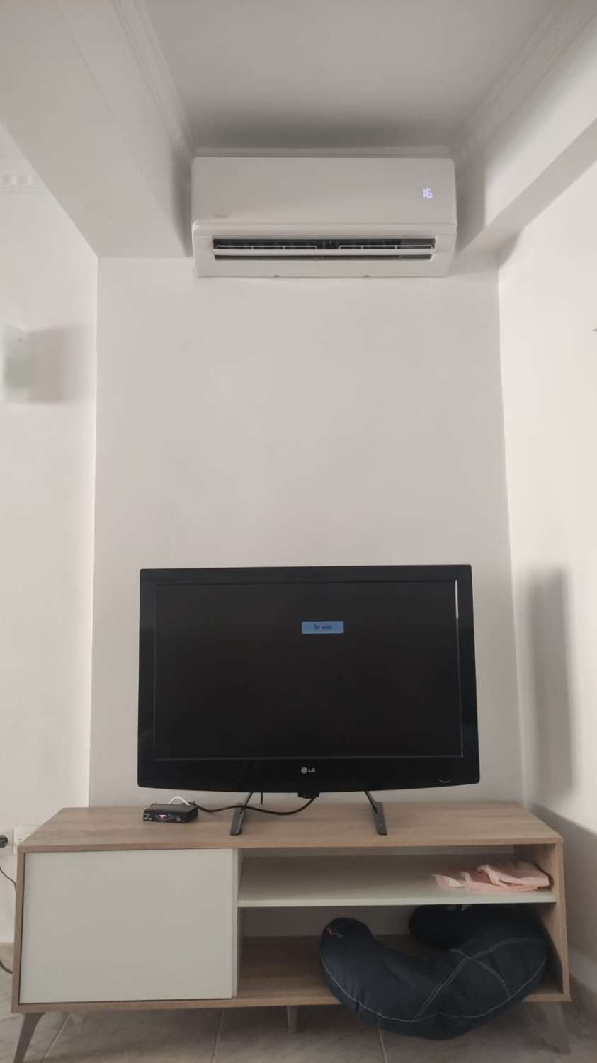 SE ALQUILA DESDE AHORA HASTA 30.6.26 Y DESDE 01/09/2026 HASTA 30/06/2027 BONITO APARTAMENTO EN FUENGIROLA