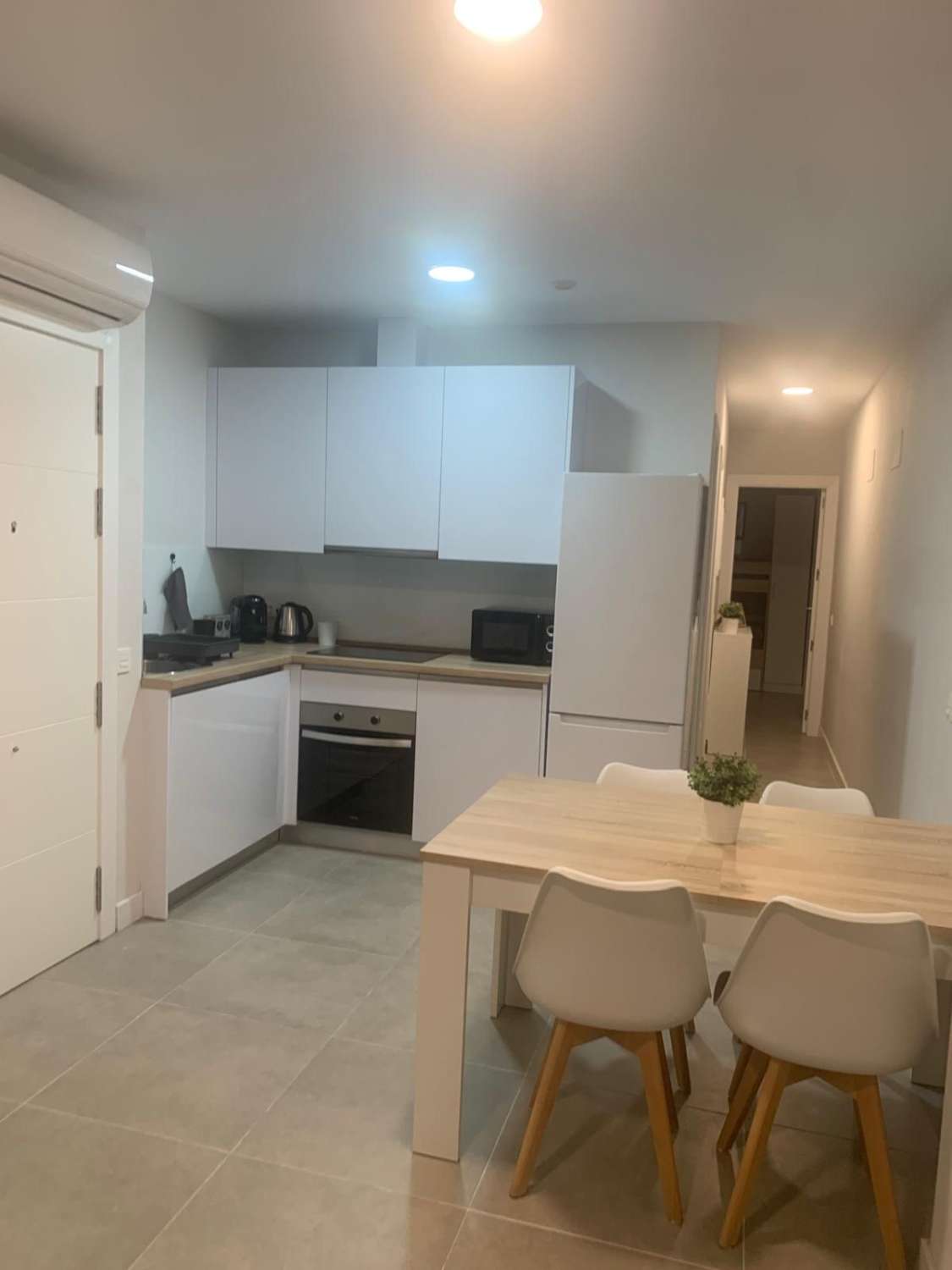 SE ALQUILA DESDE AHORA HASTA 30.6.26 Y DESDE 01/09/2026 HASTA 30/06/2027 BONITO APARTAMENTO EN FUENGIROLA