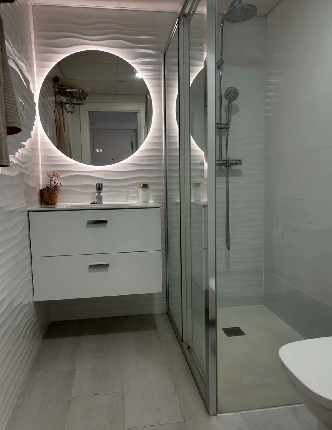 MEDIA TEMPORADA . SE ALQUILA DESDE 01.09.26- 30.06.27 BONITO APARTAMENTO EN LOS BOLICHES (FUENGIROLA )