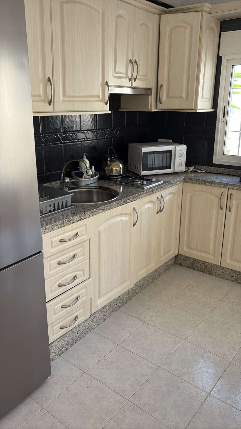 SE ALQUILA DESDE AHORA  HASTA 09/06/2026 Y DESDE01/09/2026-30/06/2027 PRECIOSO APARTAMENTO EN MIJAS COSTA CON VISTAS ESPECTACULARES.