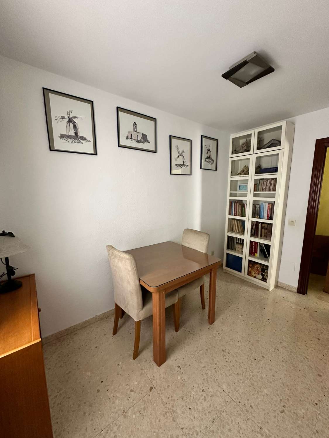 4-ZIMMER-WOHNUNG ZUM VERKAUF IM ZENTRUM VON ARROYO DE LA MIEL (BENALMADENA)