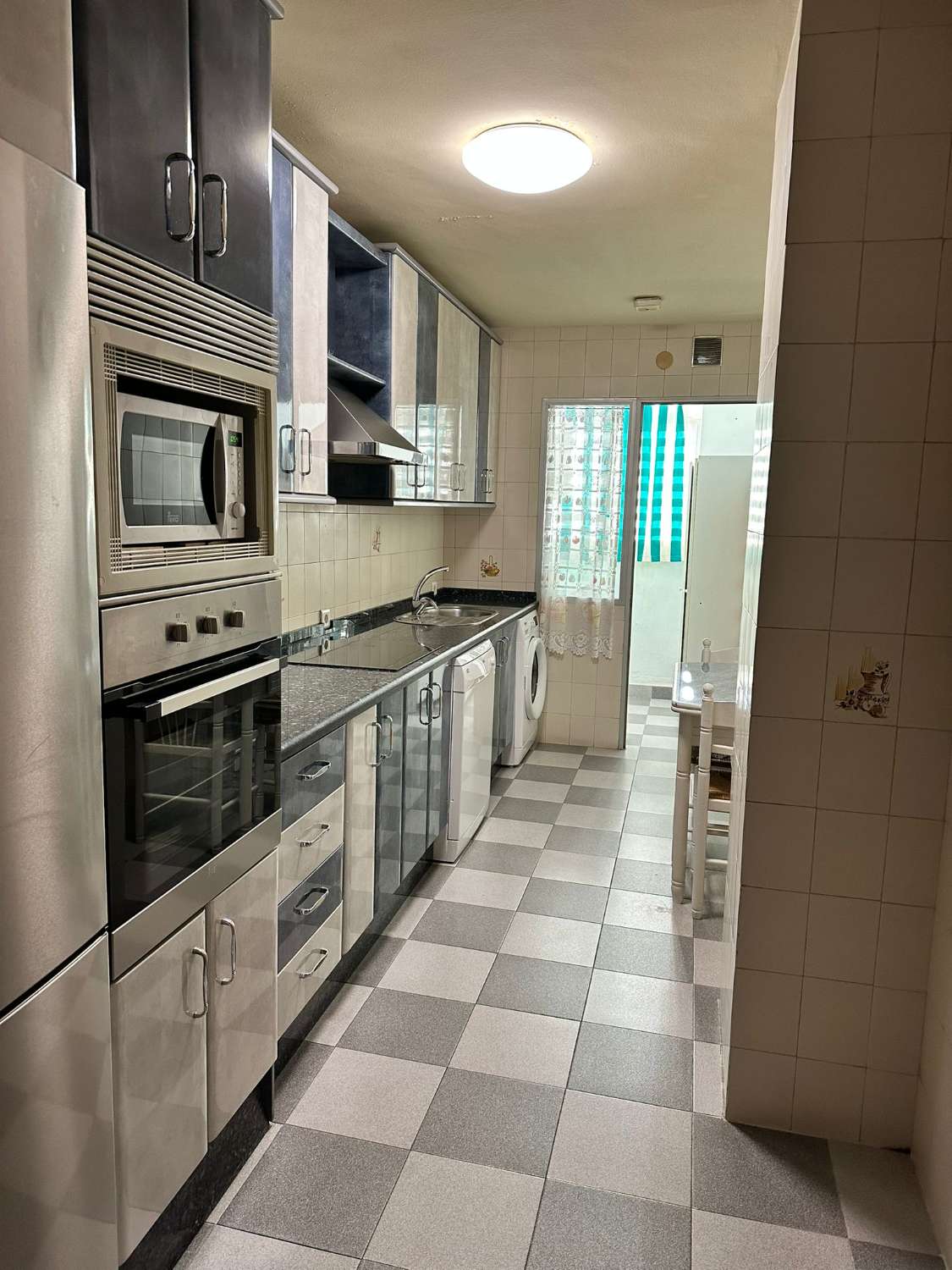 4-ZIMMER-WOHNUNG ZUM VERKAUF IM ZENTRUM VON ARROYO DE LA MIEL (BENALMADENA)