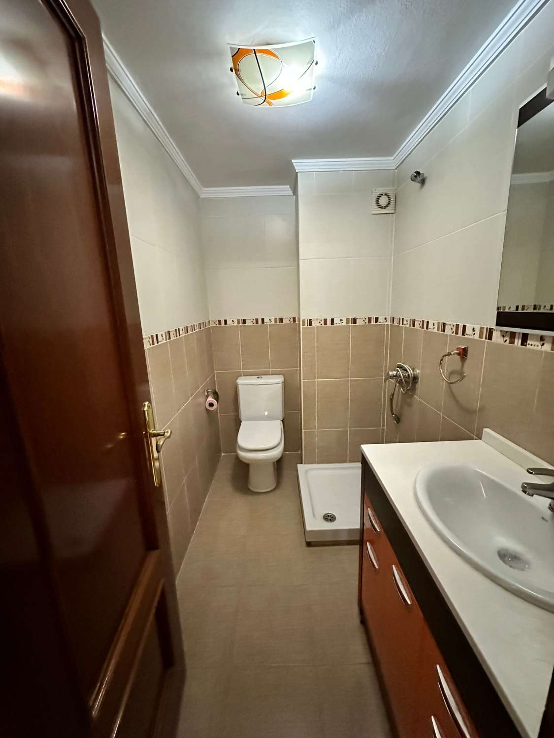 4-ZIMMER-WOHNUNG ZUM VERKAUF IM ZENTRUM VON ARROYO DE LA MIEL (BENALMADENA)