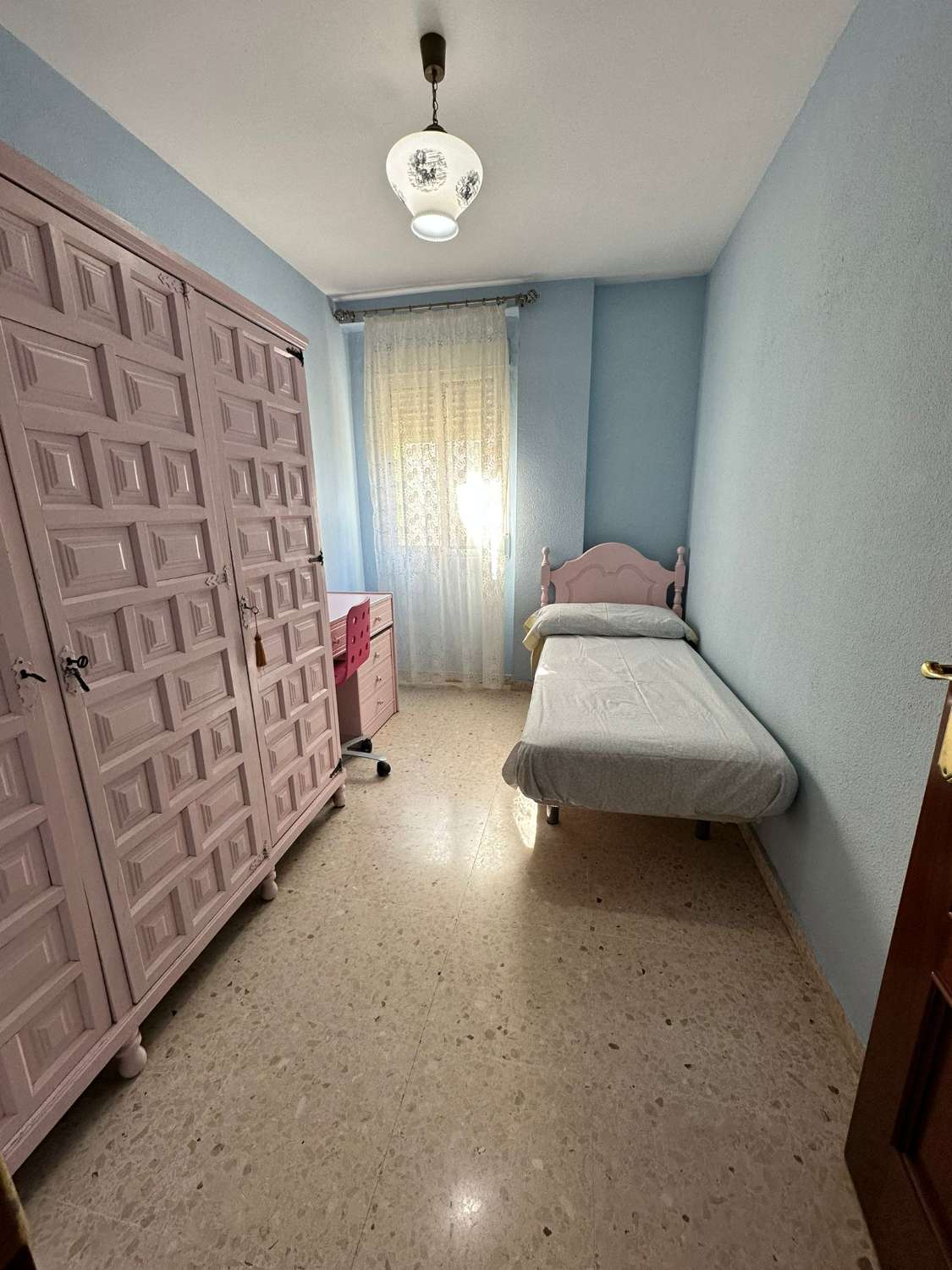 4-ZIMMER-WOHNUNG ZUM VERKAUF IM ZENTRUM VON ARROYO DE LA MIEL (BENALMADENA)