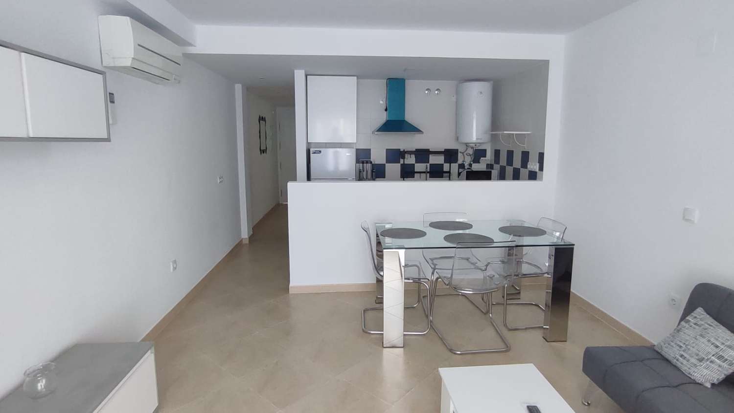 SE ALQUILA DESDE AHORA HASTA 30.6.26  BONITO DUPLEX EN ZONA RANCHO DOMINGO (BENALMADENA PUEBLO )