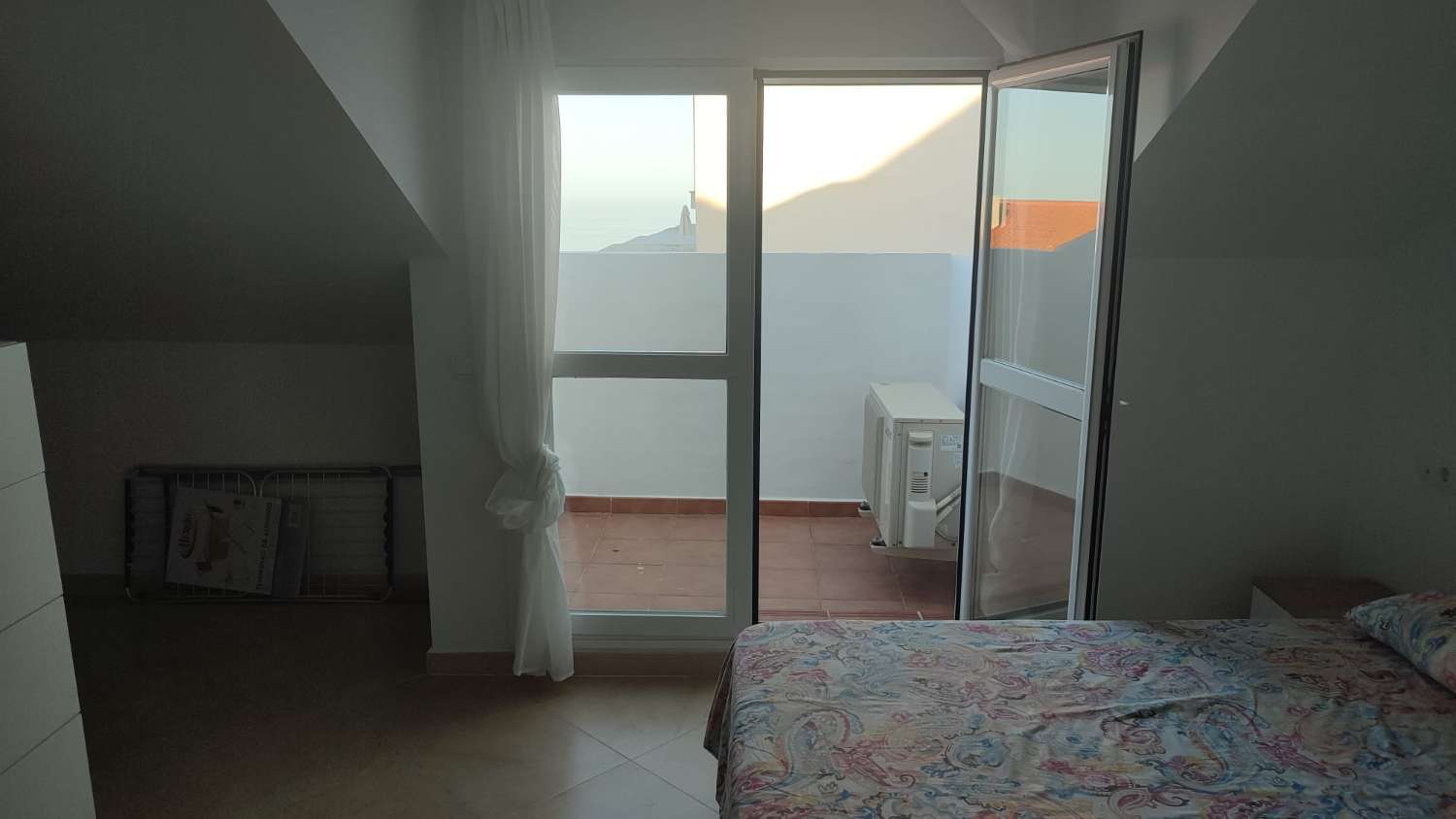 SE ALQUILA DESDE AHORA HASTA 30.6.26  BONITO DUPLEX EN ZONA RANCHO DOMINGO (BENALMADENA PUEBLO )