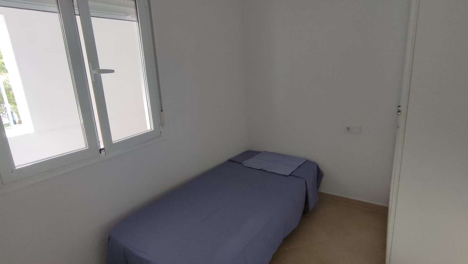 SE ALQUILA DESDE AHORA HASTA 30.6.26  BONITO DUPLEX EN ZONA RANCHO DOMINGO (BENALMADENA PUEBLO )