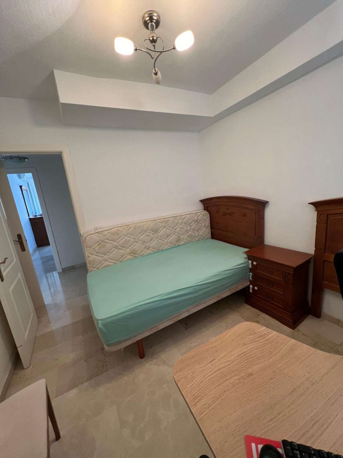 BEL APPARTEMENT À VENDRE EN PLEIN CENTRE DE FUENGIROLA