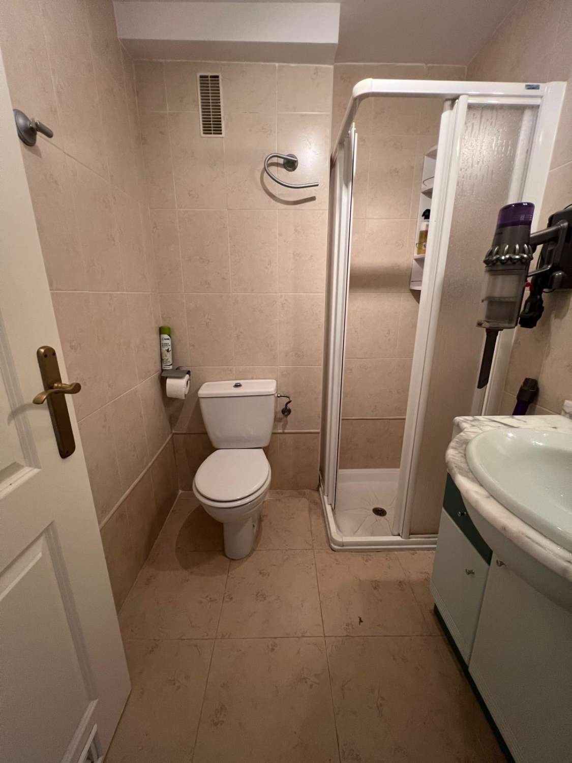 BEL APPARTEMENT À VENDRE EN PLEIN CENTRE DE FUENGIROLA