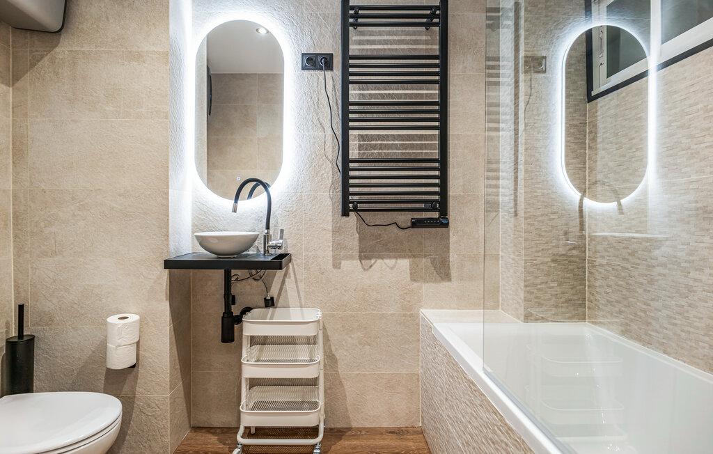 MEDIA TEMPORADA . SE ALQUILA DESDE AHORA HASTA 30.6.26 Y DESDE 01/09/2026- 30/06/2027 PRECIOSO ESTUDIO REFORMADO EN ARROYO DE LA MIEL