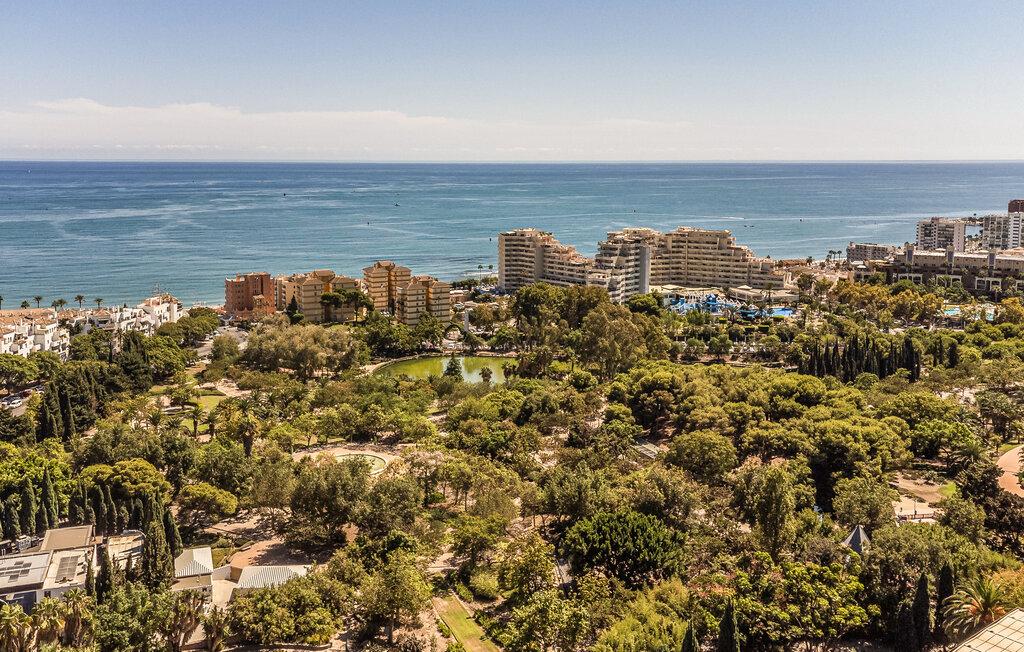 MEDIA TEMPORADA . SE ALQUILA DESDE AHORA HASTA 30.6.26 Y DESDE 01/09/2026- 30/06/2027 PRECIOSO ESTUDIO REFORMADO EN ARROYO DE LA MIEL