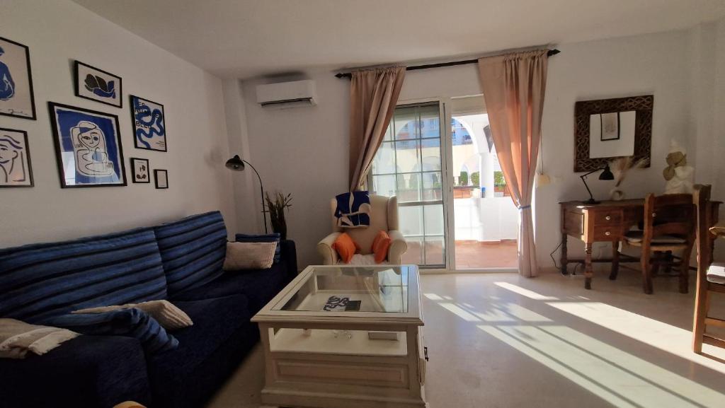 SE ALQUILA HASTA 30.6.26  y  DESDE 15.9.26-30.6.27 PRECIOSO APARTAMENTO EN CALAHONDA (MIJAS COSTA)