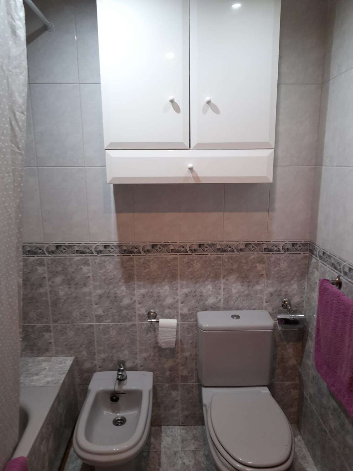 UPEA ASUNTO MYYTÄVÄNÄ BENALMADENA PARQUE DE LA PALOMAN ALUEELLA