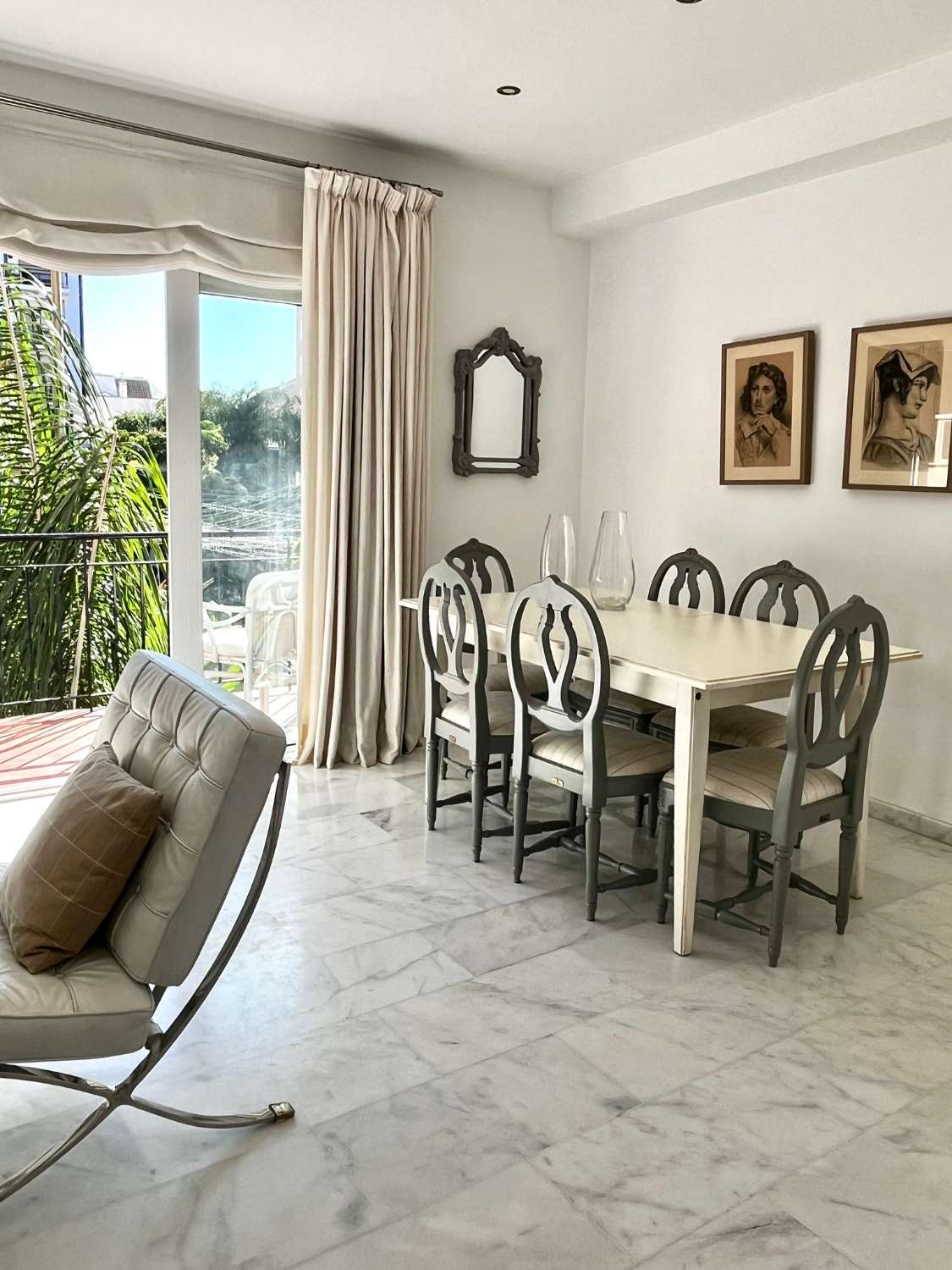 SE ALQUILA DESDE 01/09/2026 HASTA EL 30/06/2027 BONITO APARTAMENTO CENTRICO EN FUENGIROLA.