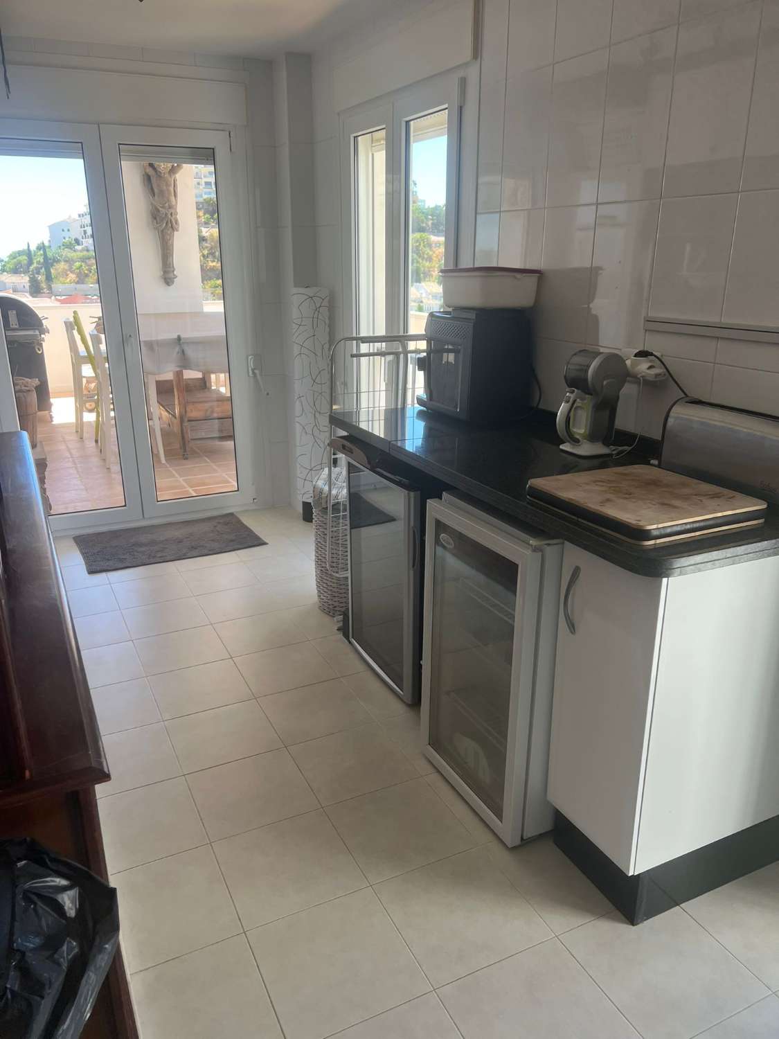 SE ALQUILA DESDE 01/09/2026 HASTA 30/06/2027 MAGNIFICO APARTAMENTO CON IMPRESIONANTES VISTAS AL MAR EN MIJAS