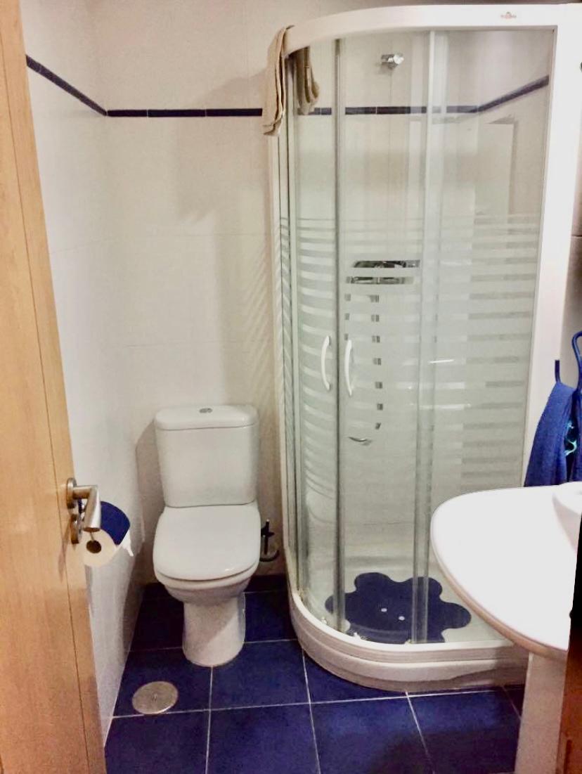 SE ALQUILA DE 01.09.26  - 30.6.27 BONITO APARTAMENTO EN  ZONA LOS BOLICHES  FUENGIROLA