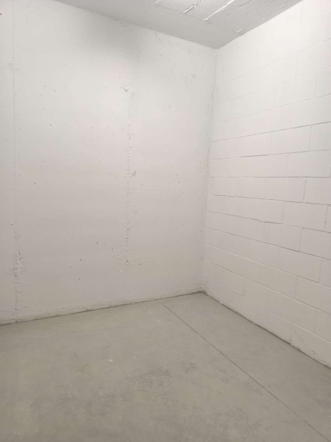 Se alquila por larga temporada desde ahora magnifico apartamento con vistas al mar en el Higuerón