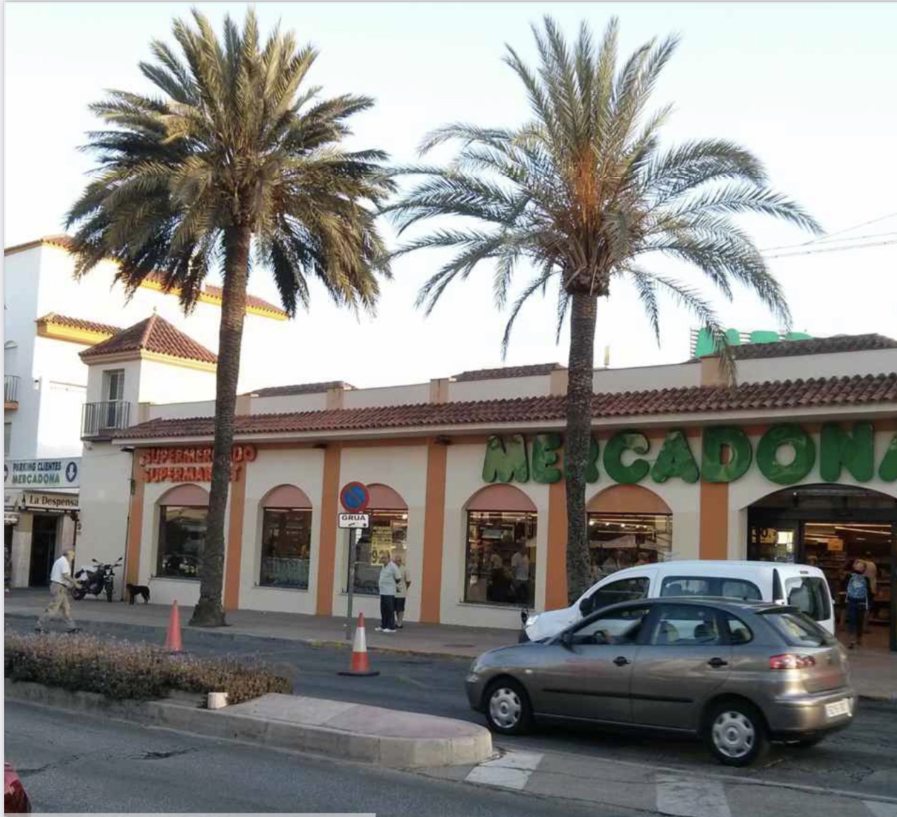 SE ALQUILA DESDE AHORA HASTA 30.6.26  y desde 1.9.26-30.6.27 BONITO APARTAMENTO EN BENALMADENA