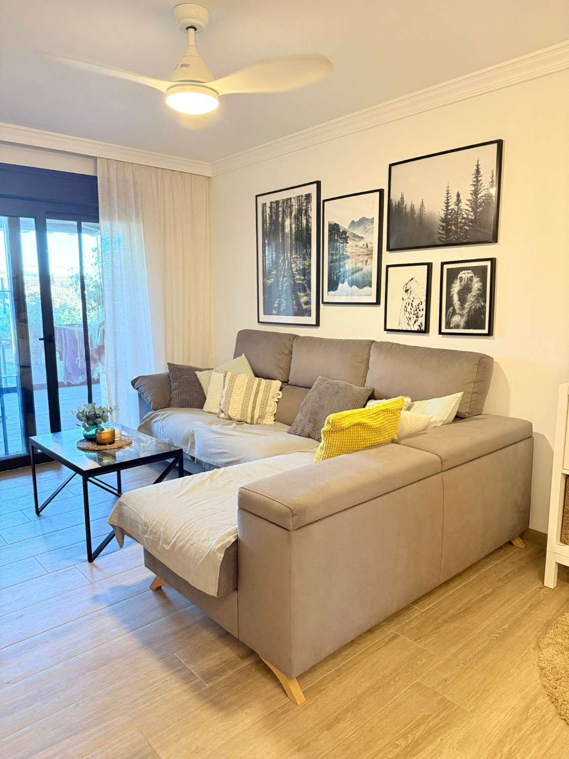 SE VENDE PRECIOSO APARTAMENTO EN ZONA LA CALA DE MIJAS (MIJAS COSTA)