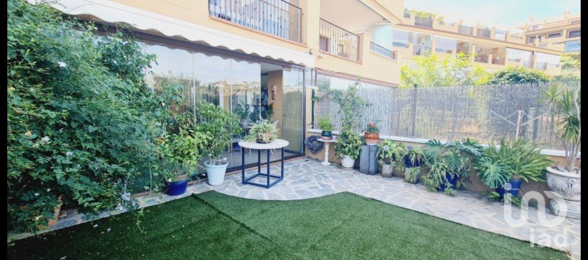 SE VENDE PRECIOSO APARTAMENTO EN ZONA LA CALA DE MIJAS (MIJAS COSTA)