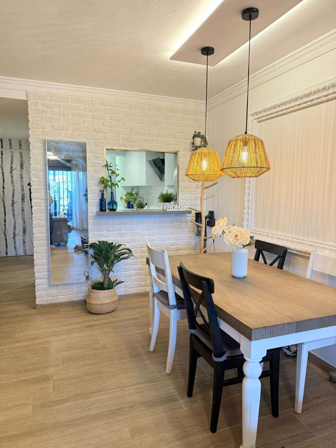 SE VENDE PRECIOSO APARTAMENTO EN ZONA LA CALA DE MIJAS (MIJAS COSTA)