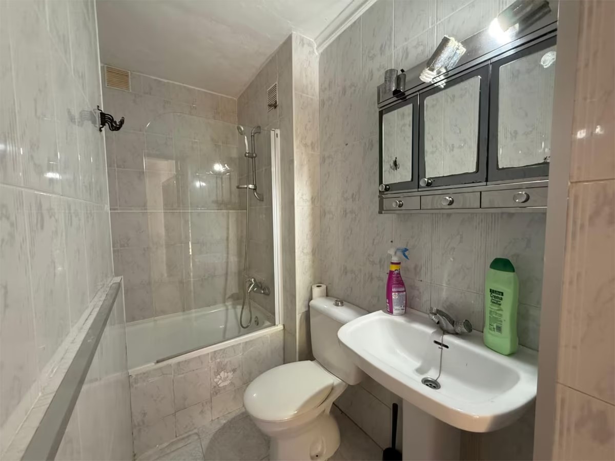 SE VENDE VILLA CON VISTAS AL MAR  EN MONTEALTO PARA REFORMAR  (BENALMADENA)