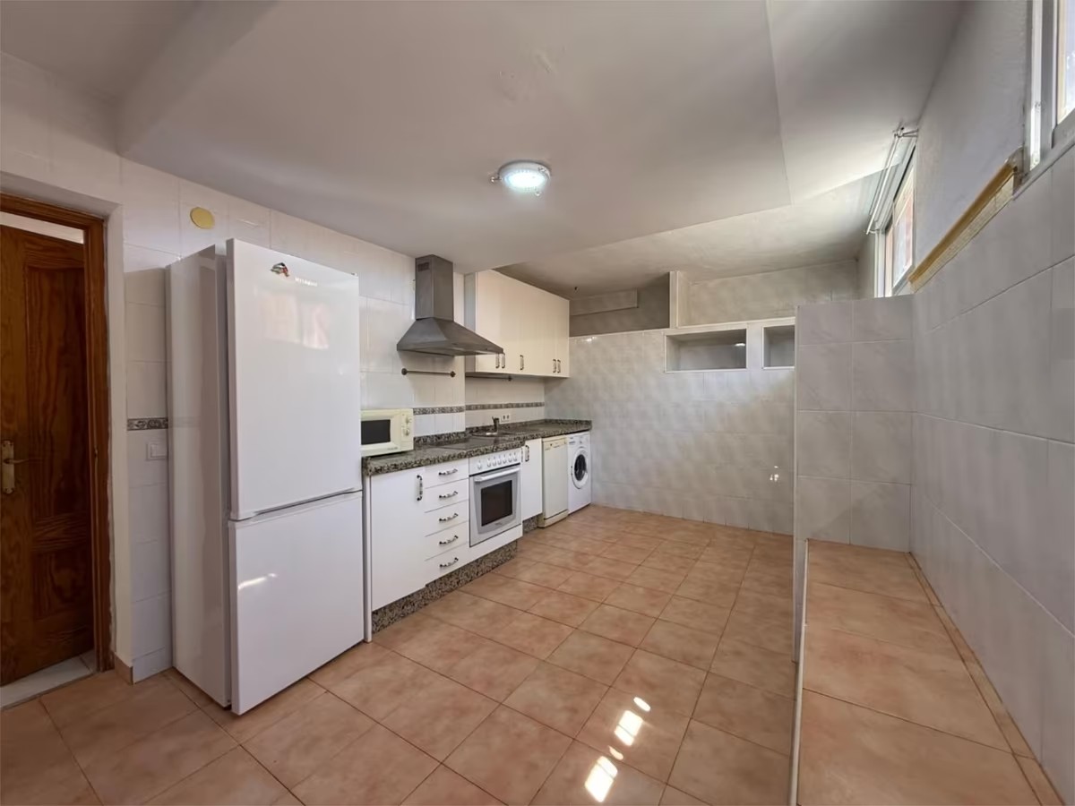 SE VENDE VILLA CON VISTAS AL MAR  EN MONTEALTO PARA REFORMAR  (BENALMADENA)