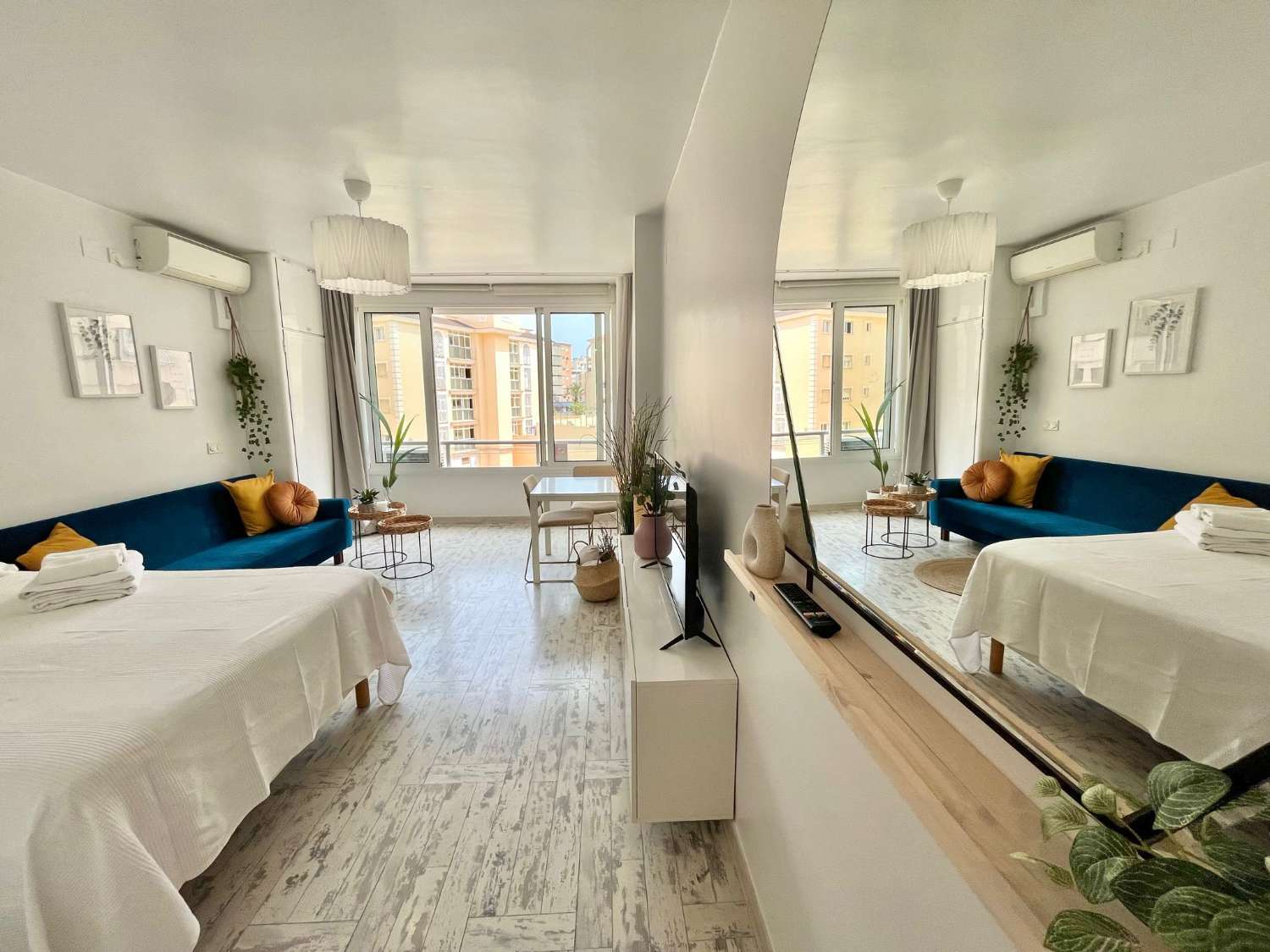 SE ALQUILA DESDE  1.2.26  HASTA 30.4.26 Y DESDE 1/9/2026-30/6/2027 BONITO ESTUDIO EN EL CENTRO DE TORREMOLINOS .